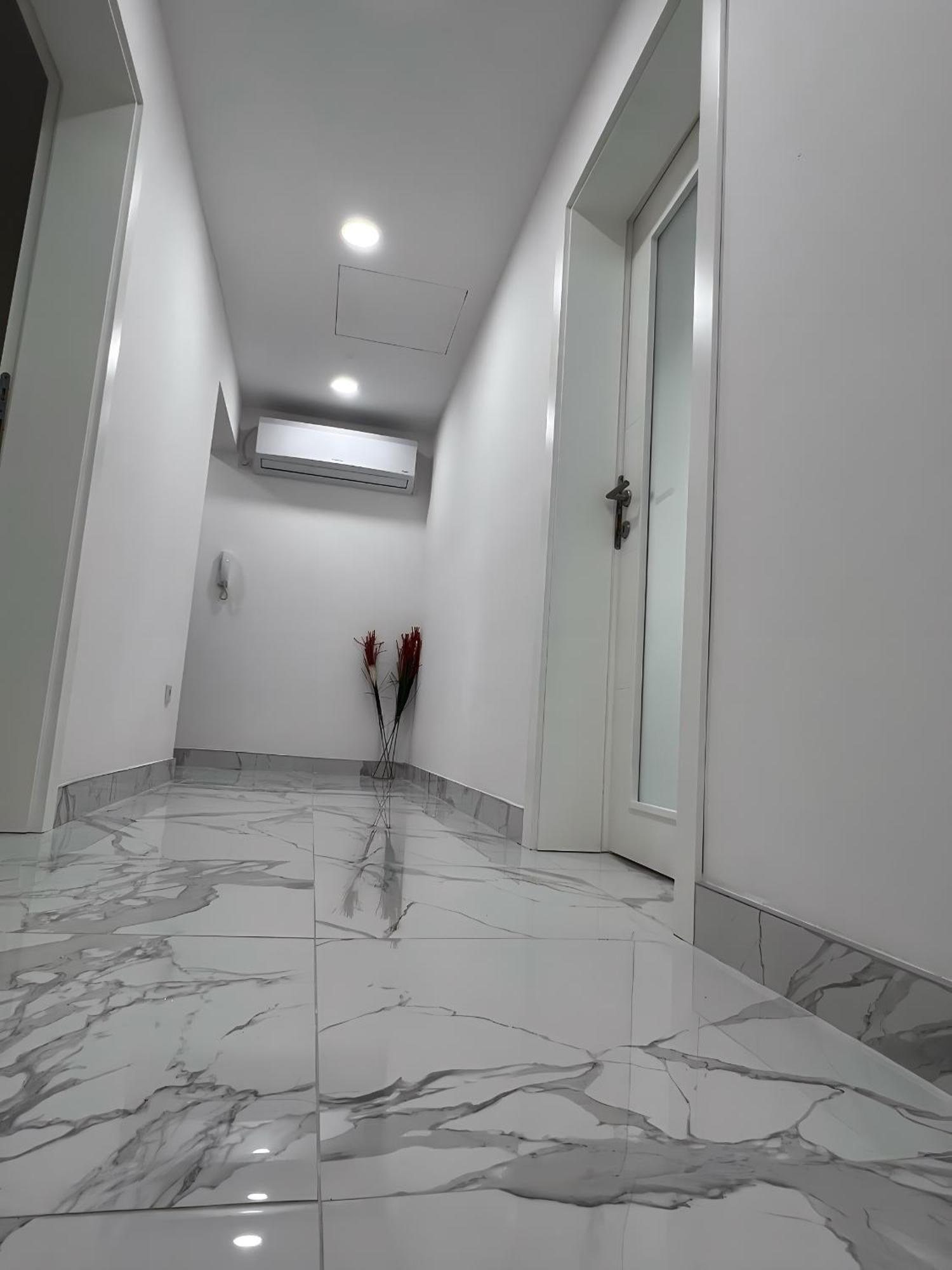 No1 Lux Apartment In Heart Of Сараево Экстерьер фото