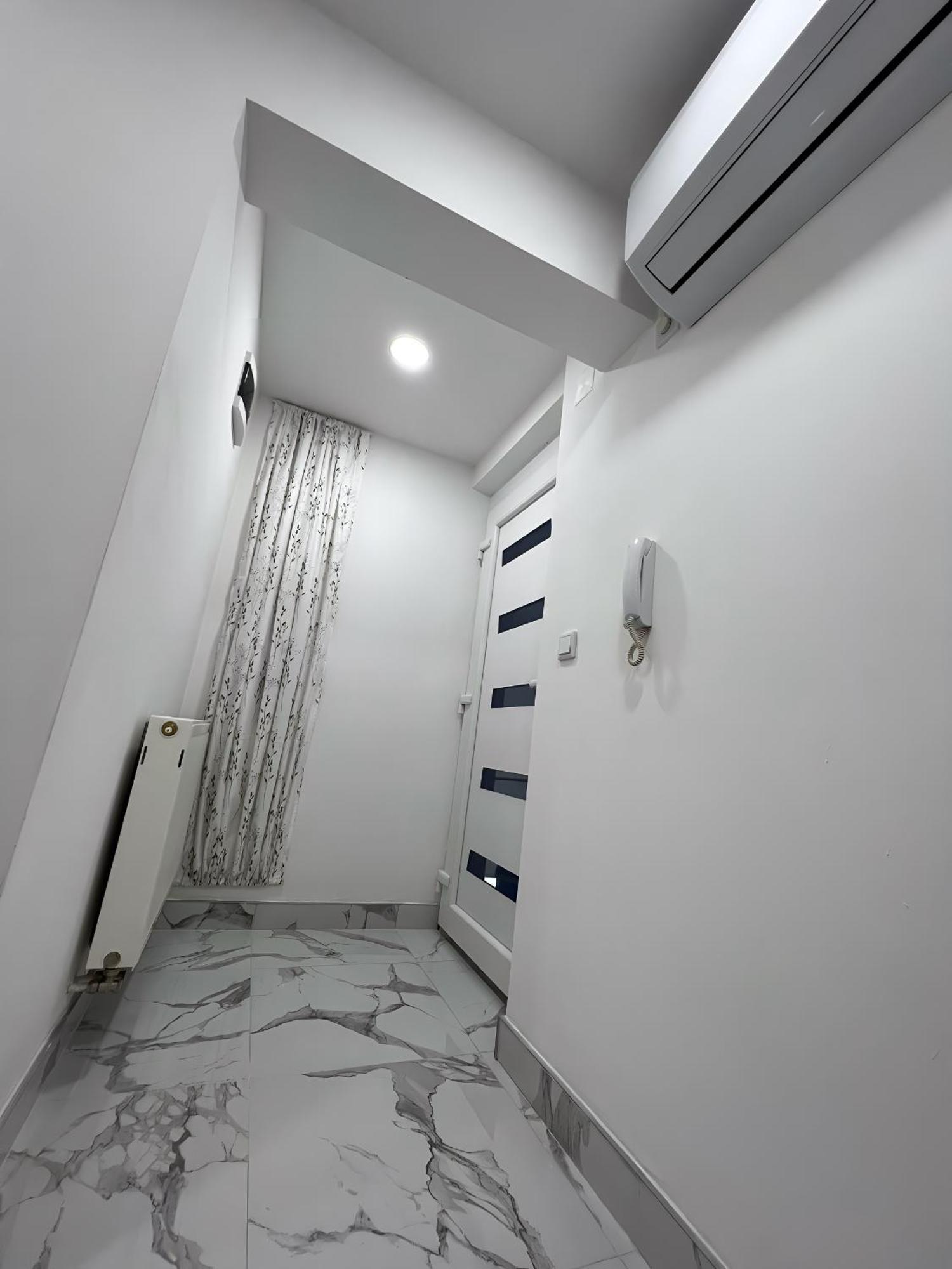 No1 Lux Apartment In Heart Of Сараево Экстерьер фото