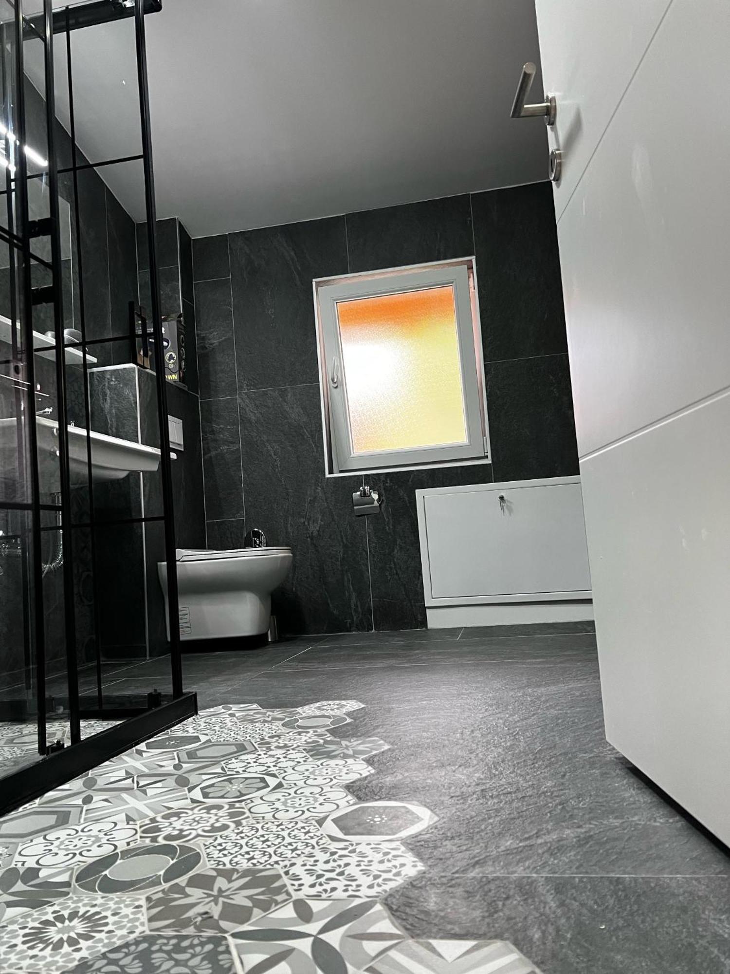 No1 Lux Apartment In Heart Of Сараево Экстерьер фото