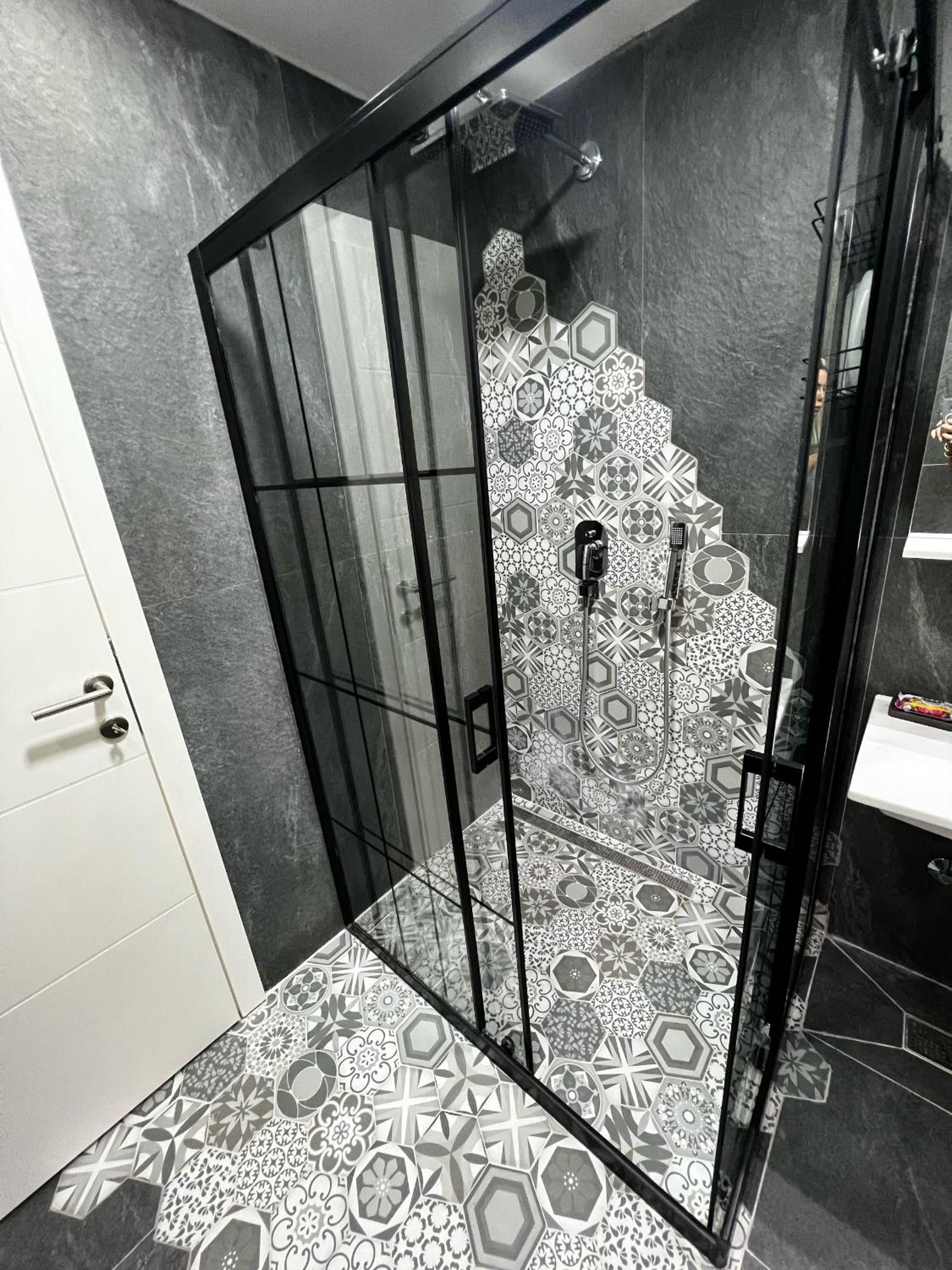 No1 Lux Apartment In Heart Of Сараево Экстерьер фото