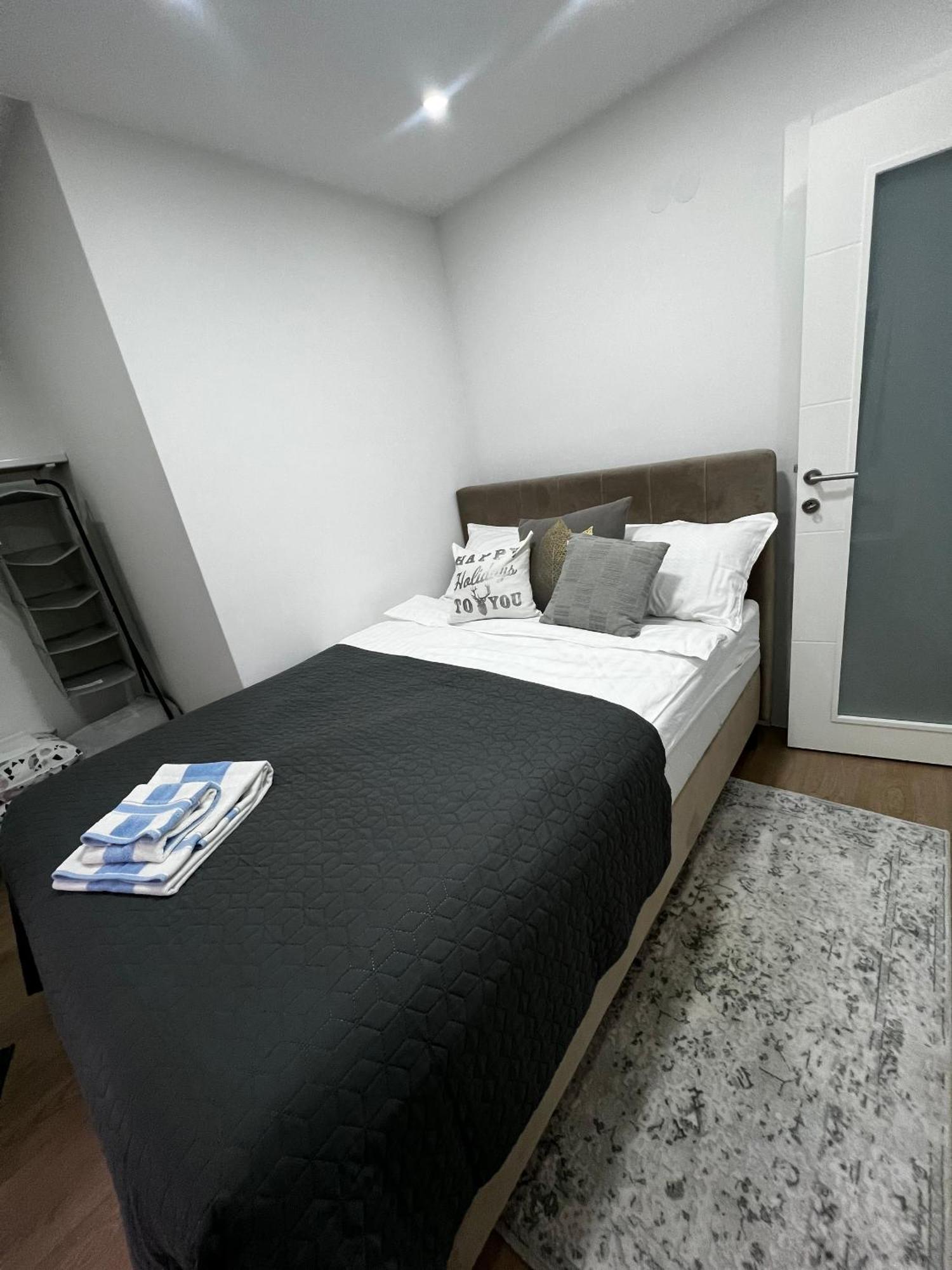 No1 Lux Apartment In Heart Of Сараево Экстерьер фото